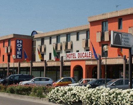 Hotel Residence Ducale Porto Mantovano Exterior photo