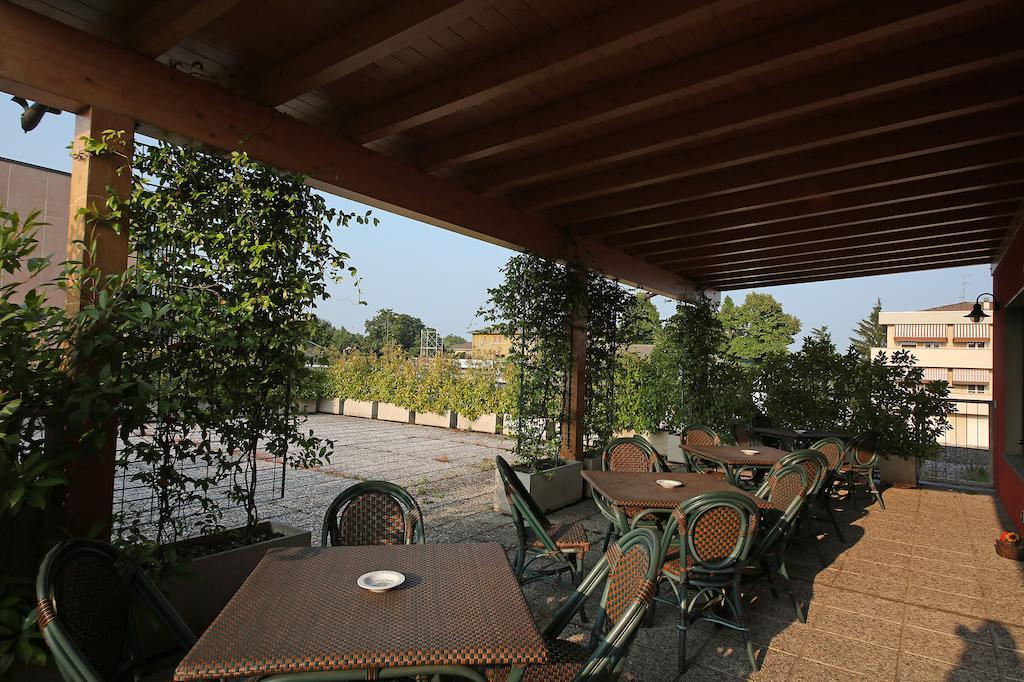 Hotel Residence Ducale Porto Mantovano Exterior photo